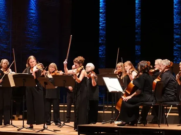 Aldeburgh Festival I: Britten Cello Symphony